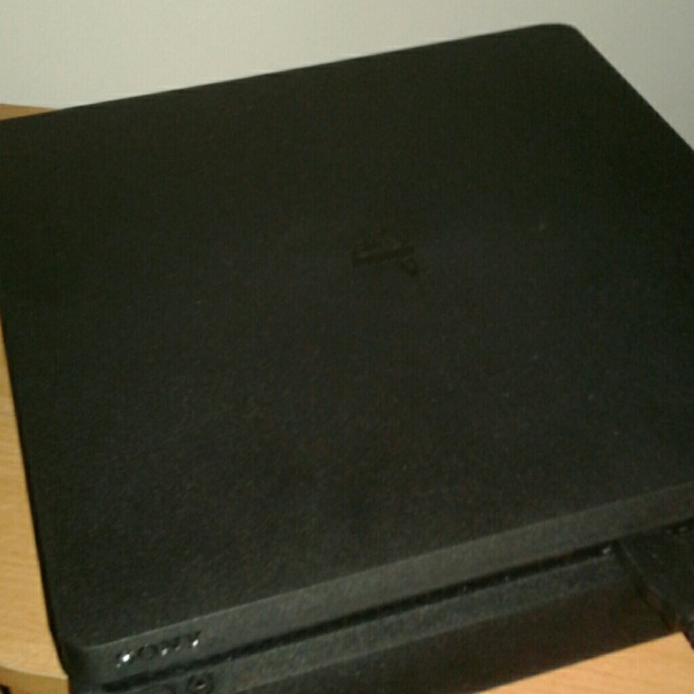 PS4